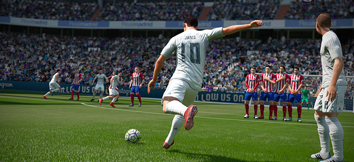 FIFA 17 создается на игровом движке Frostbite Engine. EA планирует перевести всю линейку EA Sports на новый движок