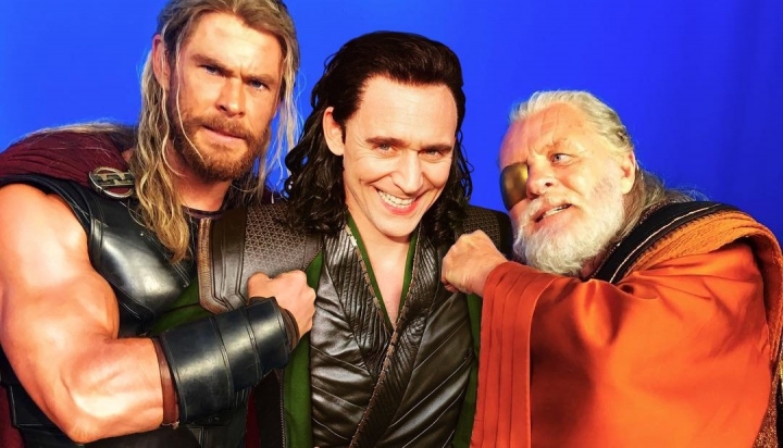 Взгляд на новый прикид Тора, Одина и Локи в фильме «Тор: Рагнарек» /  Thor: Ragnarök