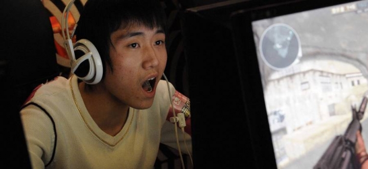 В Китае собираются ввести специальный комендантский час, когда несовершеннолетним запрещено играть в игры