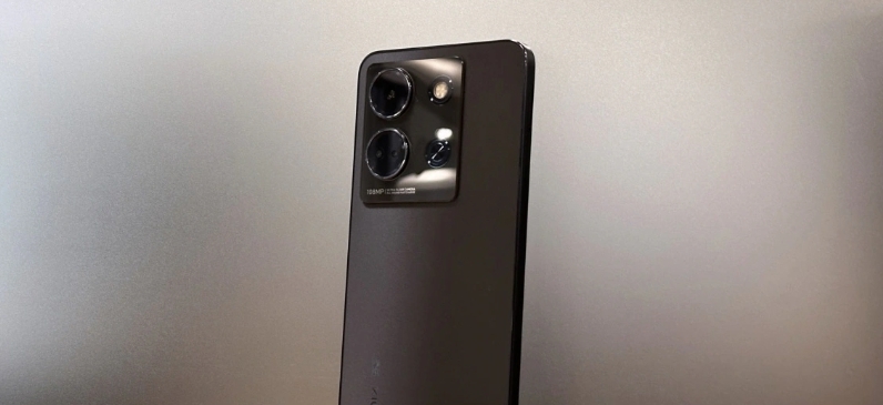Обзор Infinix Note 30 - один из лучших бюджетных смартфонов